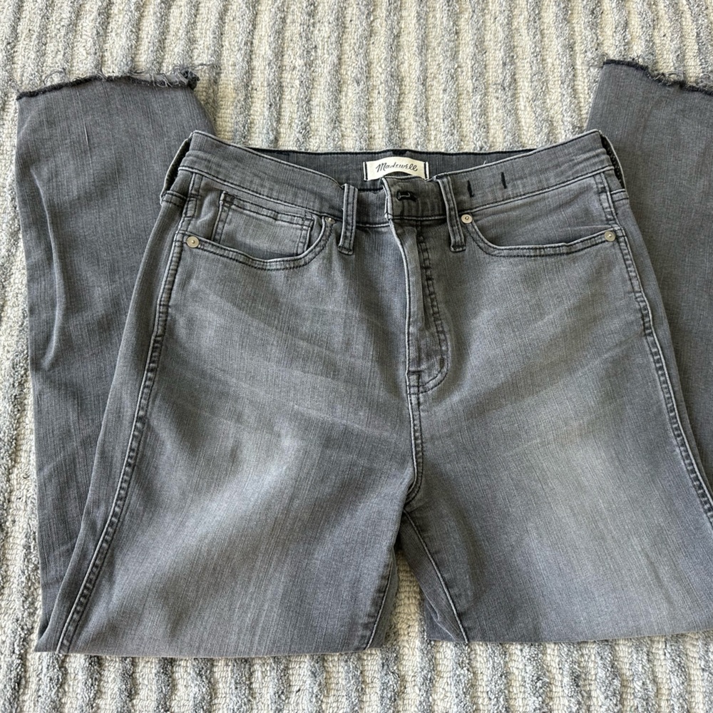 Madewell gray stovepipe jeans women’s denim 28 with gray hem like new